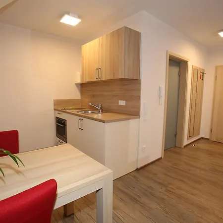 Maison d'hôtes Leidringer Gaestehaus Gmbh 3*