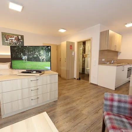 بيت ضيافة Leidringer Gaestehaus Gmbh